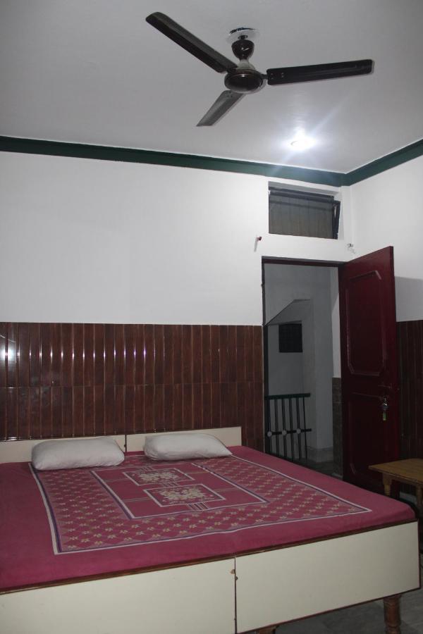 Laxmi Lodge Rishīkesh Exterior foto
