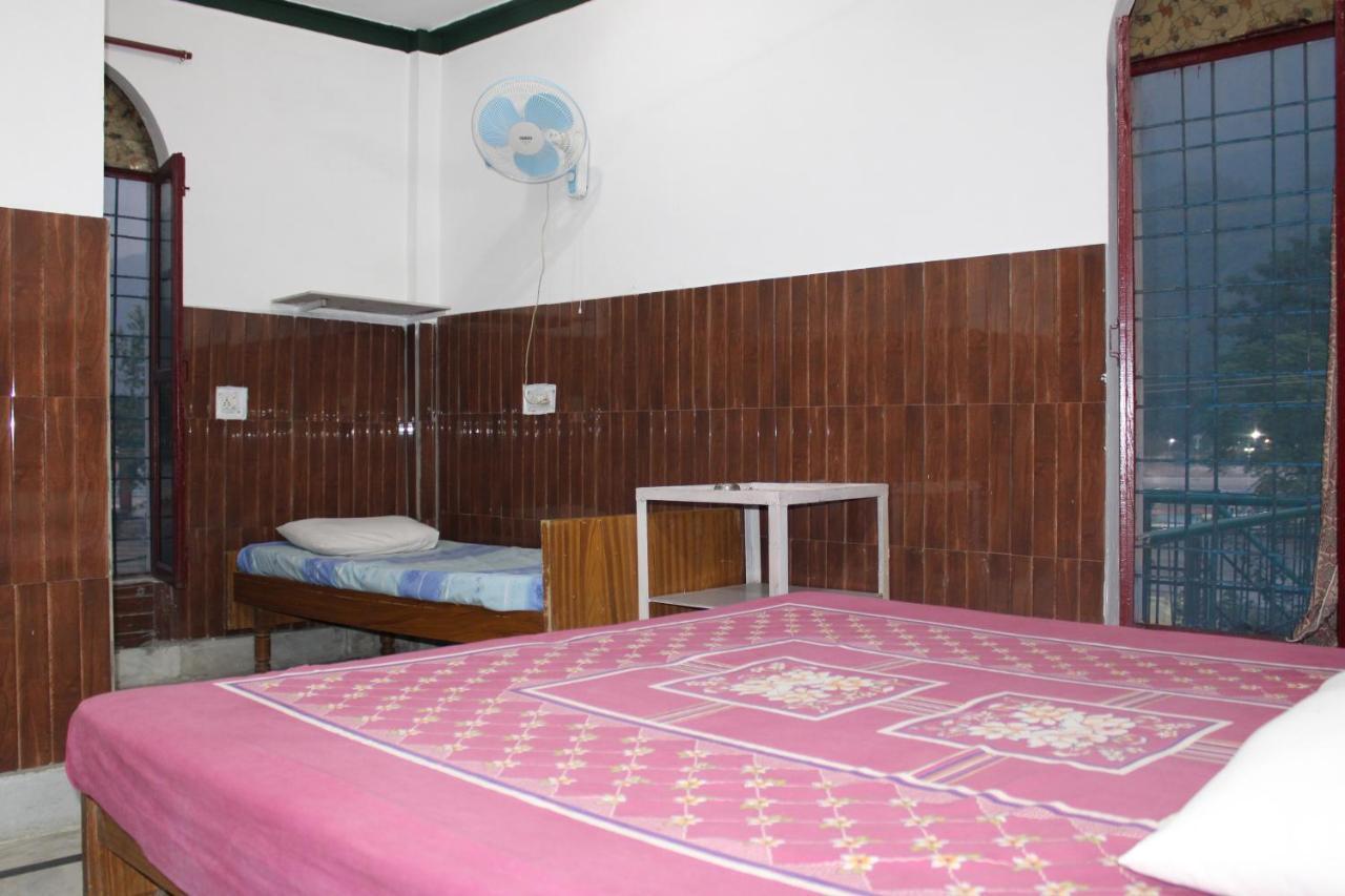 Laxmi Lodge Rishīkesh Exterior foto
